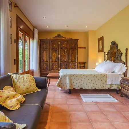 Holiday home Ca La Montse *